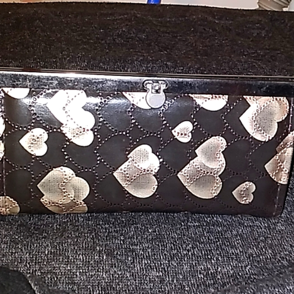Wallet - Picture 1 of 4